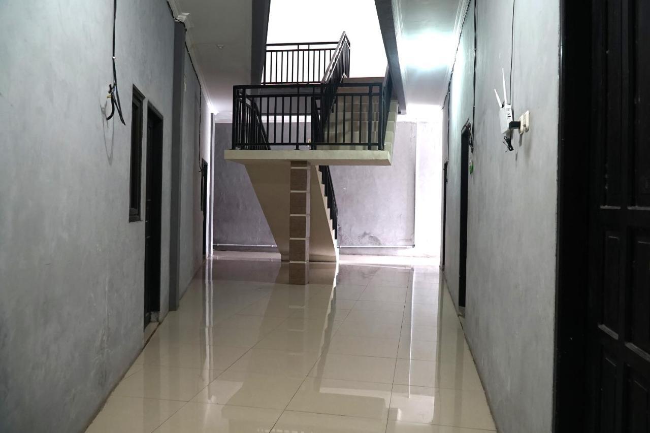 Oyo Flagship 1034 Pondok Mulia Guest House Syariah Balikpapan  Luaran gambar