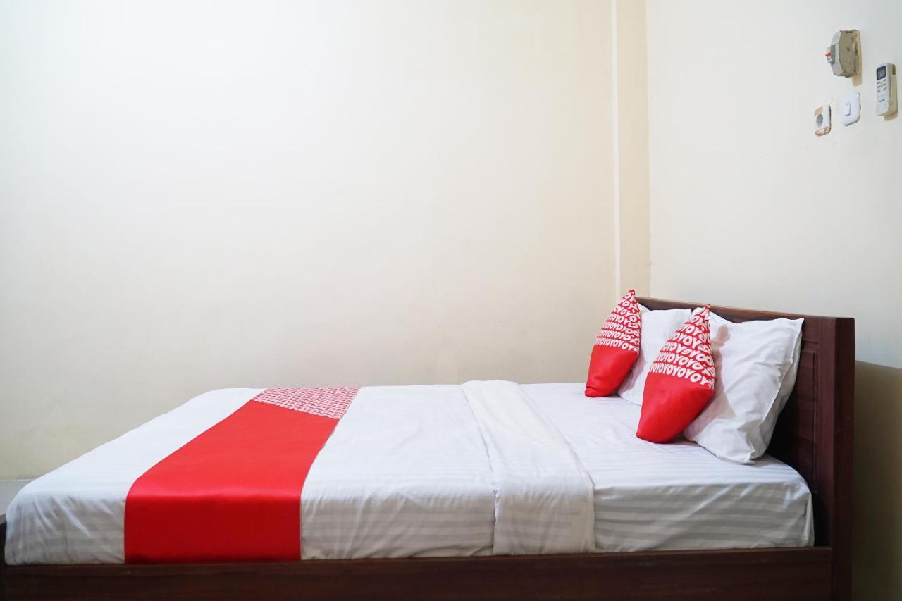 Oyo Flagship 1034 Pondok Mulia Guest House Syariah Balikpapan  Luaran gambar