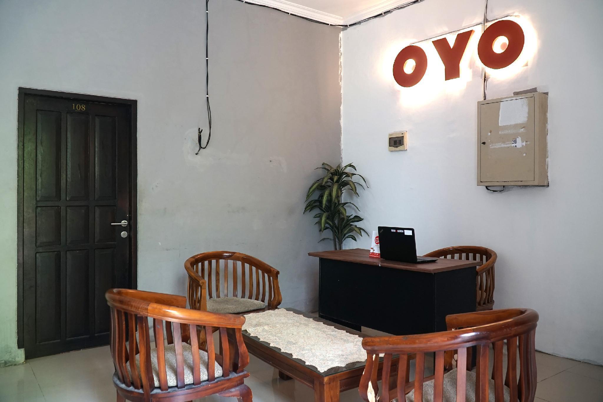 Oyo Flagship 1034 Pondok Mulia Guest House Syariah Balikpapan  Luaran gambar