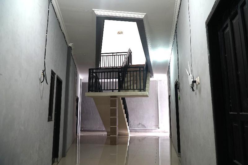 Oyo Flagship 1034 Pondok Mulia Guest House Syariah Balikpapan  Luaran gambar